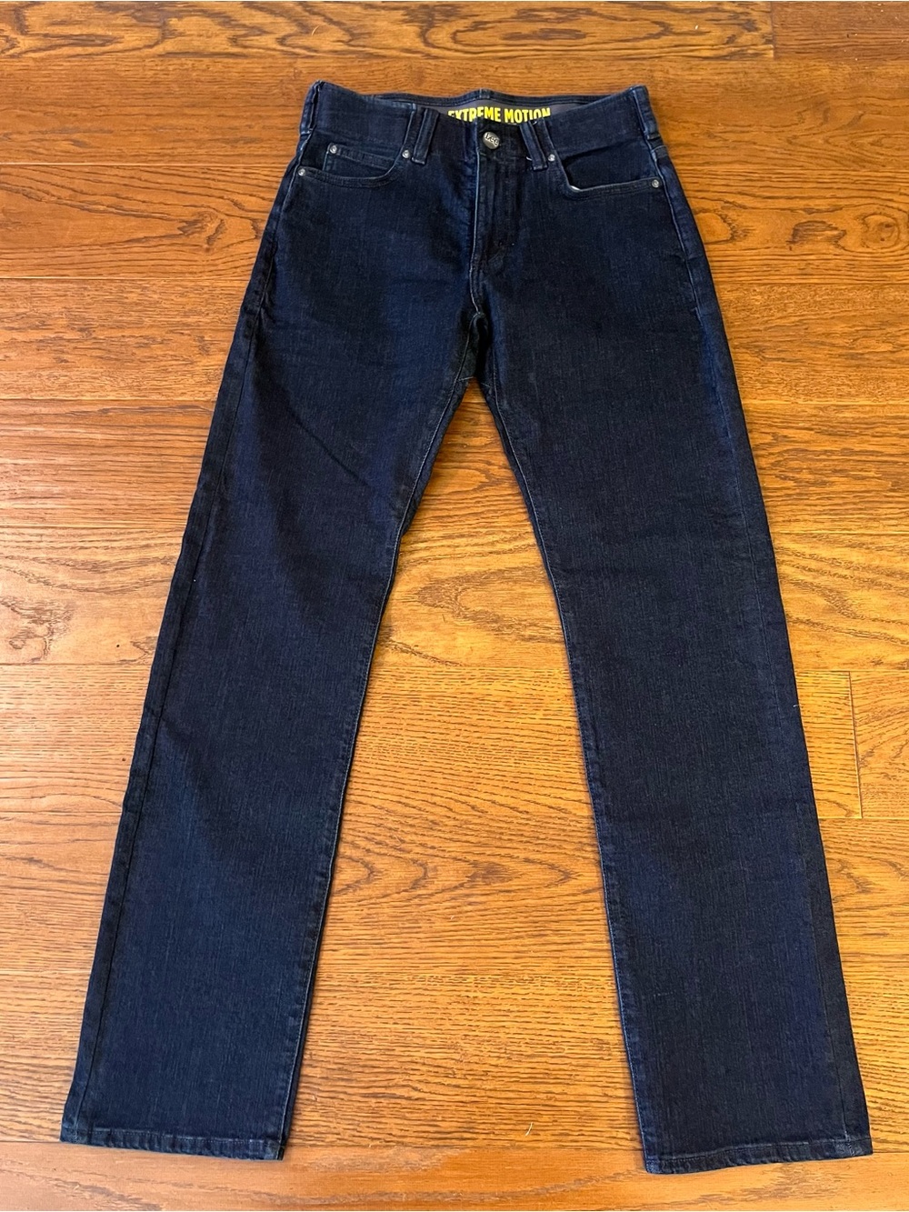 Lee Extreme Motion Men's Dark Indigo Slim Fit Straight Leg Jeans‎